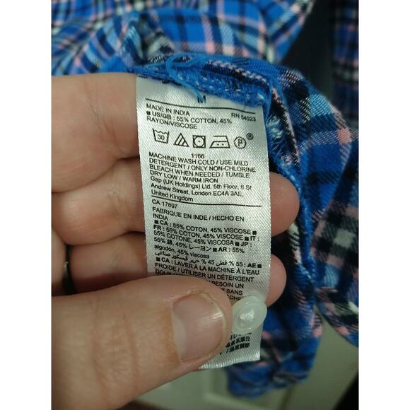 Gap Woman M Shirt Plaid Boyfriend Fit Blue Casual Collared Button Flannel - Picture 7 of 8